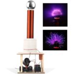 Tesla Coil Lightning Effect with High Voltage Discharges.