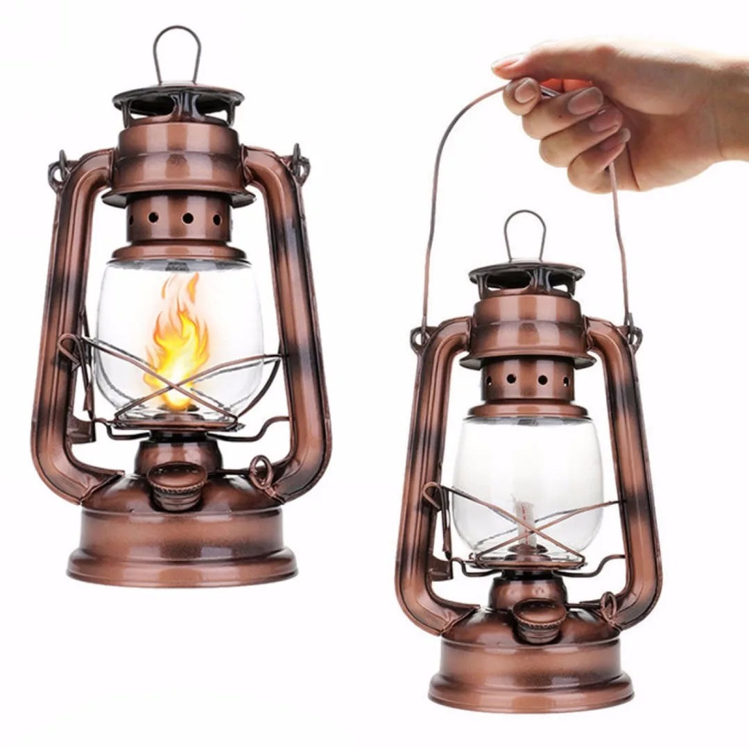 Vintage Lantern with Flame Effect Vintage-style lantern with a realistic flame effect, perfect for outdoor decor, camping, or educational science demonstrations. Made of metal with a classic design and a handle for easy carrying.