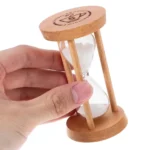 Sand timer for time measurement and learning.