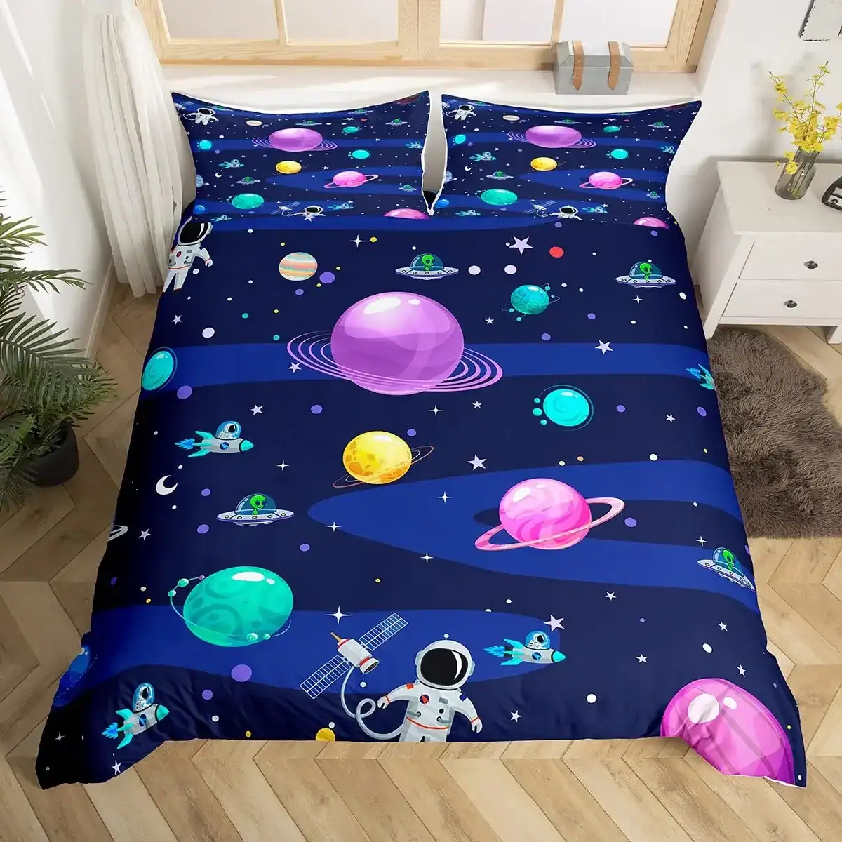 Space-themed bedding set with planets and astronauts Colorful space-themed bedding set featuring planets, rockets, and astronauts on a dark blue background, perfect for science lovers and space enthusiasts.