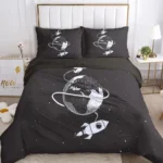 Space-themed bed linen featuring Earth with orbiting planets and a rocket, perfect for science lovers and educational decor.