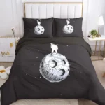 Space-themed cat moon bed linen set featuring a black background with white moon and star illustrations, perfect for science and space enthusiasts.