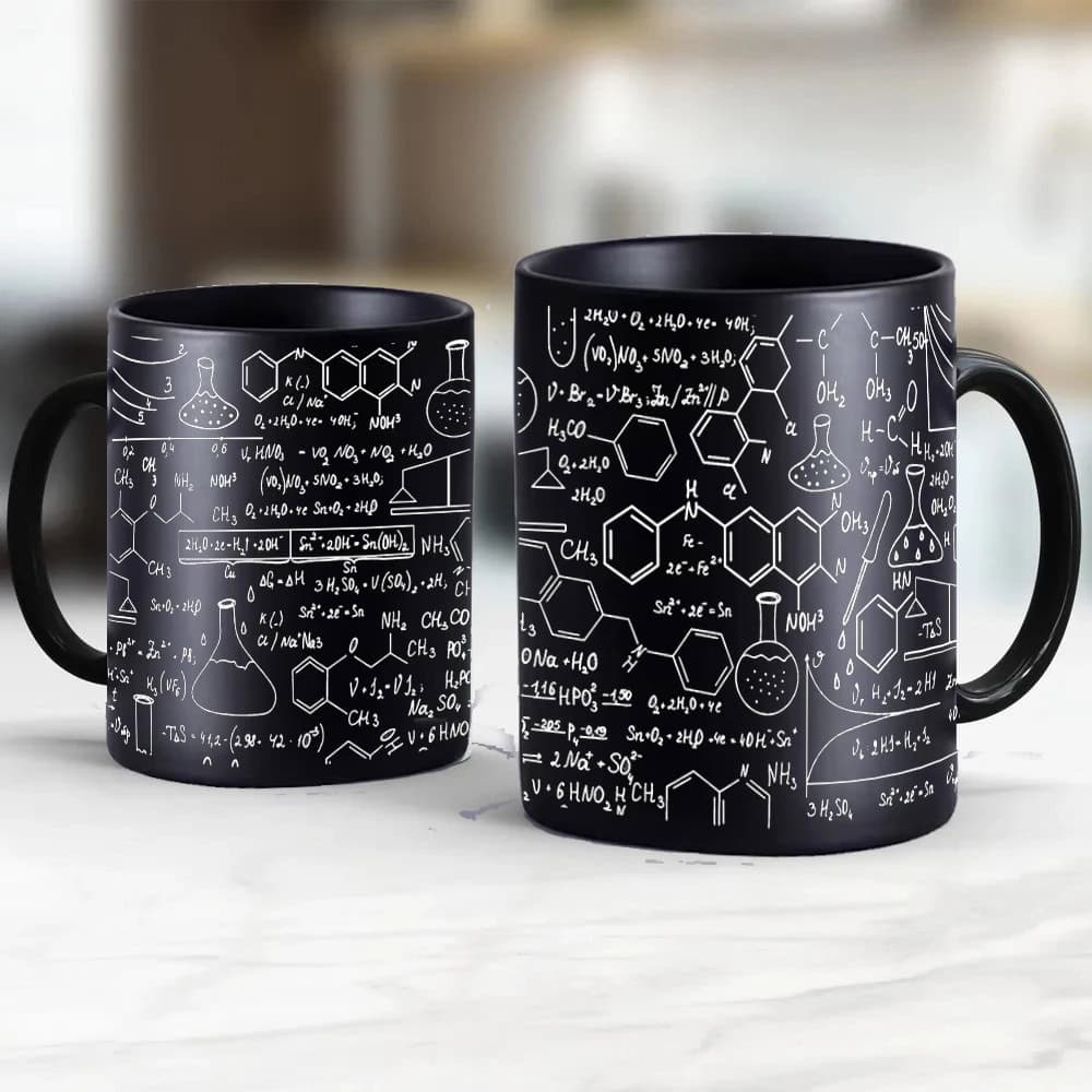 Science Chemistry Mug with Formulas Black ceramic mug featuring white scientific formulas and chemical structures, perfect for science enthusiasts and students.