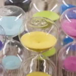 Modern 5 Minute Hourglass Timer - Image 3