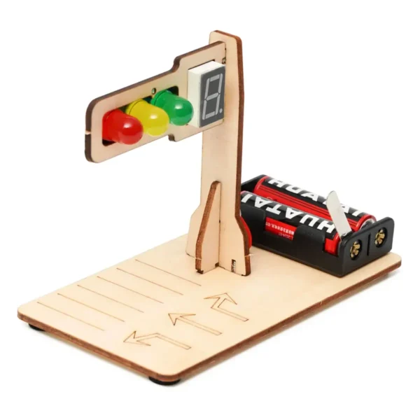 Wooden traffic light educational toy with battery-powered digital countdown, perfect for teaching children about traffic signals and road safety.
